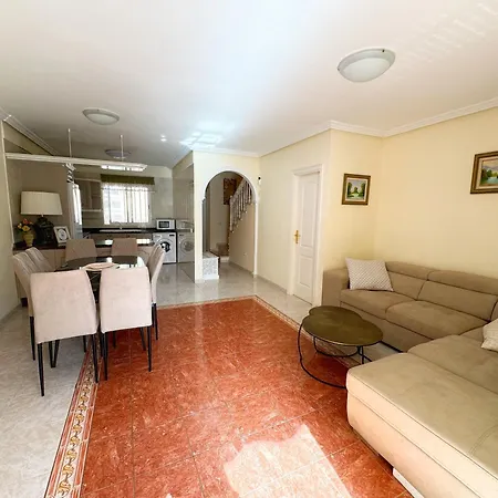 Hugo's In Costa Del Silencio Apartment Arona (Tenerife)